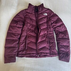North face Women's Burgundy Puffer Jacket
